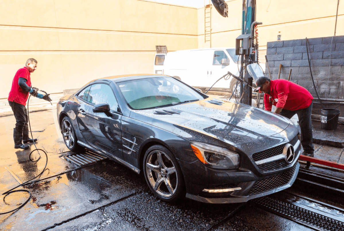 Read more about the article Car Cleaning Services for Better Maintenance of Your Car